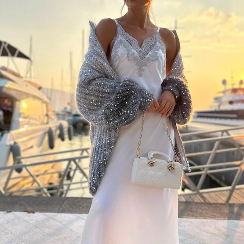 Sweter dzianinowy z jednolitymi cekinami